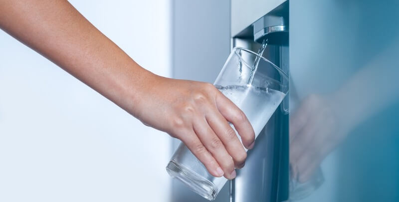 water dispenser from dispenser of home fridge